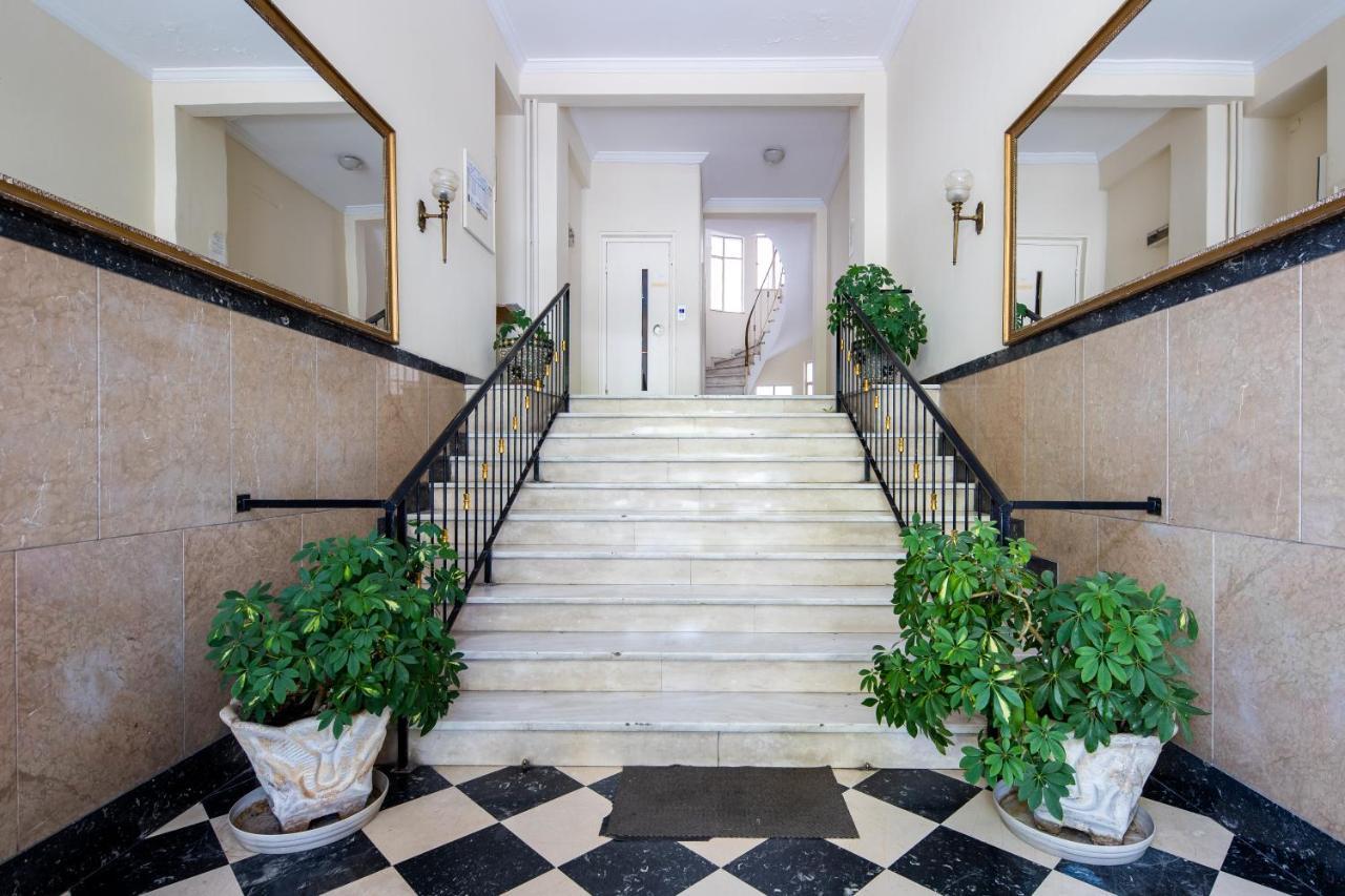 Apartment Renovated Near Acropolis *